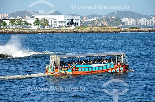 Ônibus anfíbio da Rio Splash Tours - sistema de passeio turístico - na Baía de Guanabara  - Rio de Janeiro - Rio de Janeiro (RJ) - Brasil