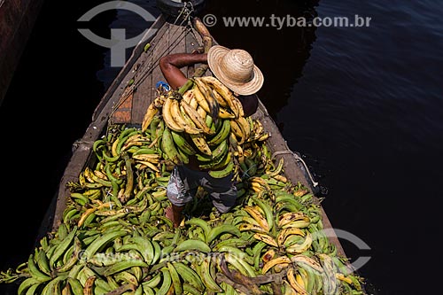  Transporte de banana no Rio Negro  - Manaus - Amazonas (AM) - Brasil