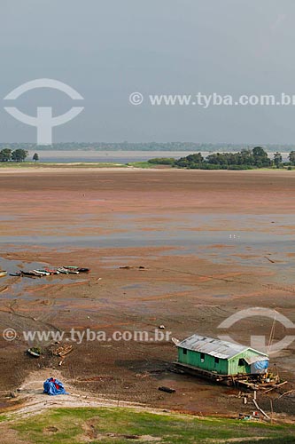  Vista geral de trecho do Lago do Aleixo - afluente do Rio Amazonas - durante o período de seca  - Manaus - Amazonas (AM) - Brasil