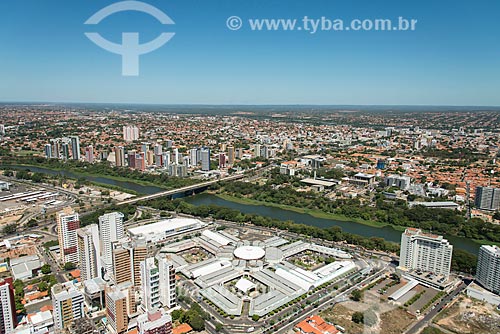  Foto aérea do Shopping Riverside com a Ponte Juscelino Kubitschek (1957) - também conhecida como Ponte da Frei Serafim  - Teresina - Piauí (PI) - Brasil