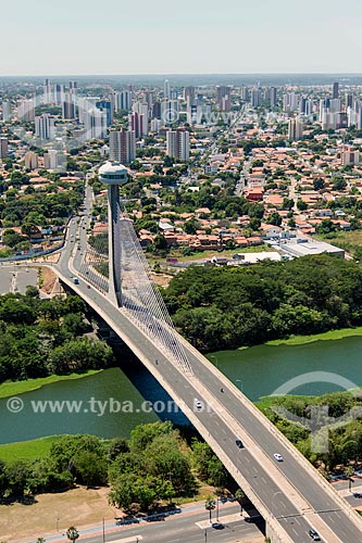  Foto aérea da Ponte Estaiada João Isidoro França (2010) sobre o Rio Poti  - Teresina - Piauí (PI) - Brasil