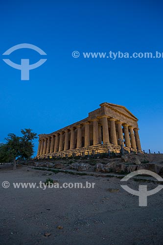  Entardecer no Templo de Concórdia - Valle dei Templi (Vale dos Templos) - antiga cidade grega de Akragas  - Agrigento - Província de Agrigento - Itália