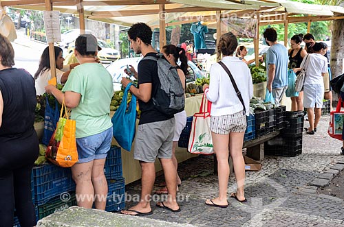  Consumidores na feira livre do Circuito Feira Orgânica Carioca  - Rio de Janeiro - Rio de Janeiro (RJ) - Brasil