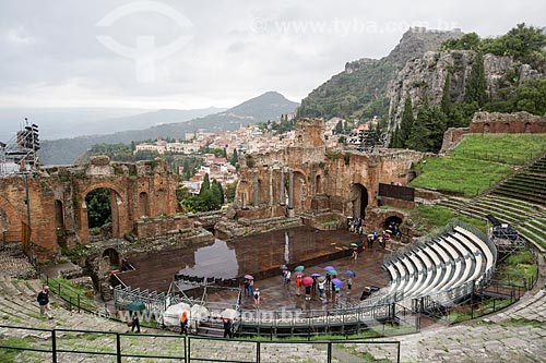 Vista geral do Teatro Antico di Taormina (Antigo Teatro de Taormina) - Século II  - Taormina - Província de Messina - Itália