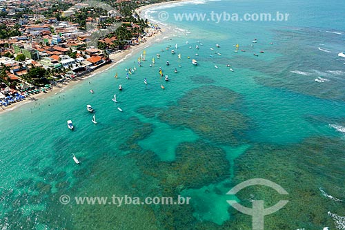  Foto aérea de jangadas na Praia de Porto de Galinhas  - Ipojuca - Pernambuco (PE) - Brasil