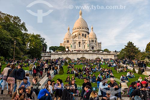  Pessoas nos jardim da Basilique du Sacré-Coeur (Basílica do Sagrado Coração) - 1914  - Paris - Paris - França