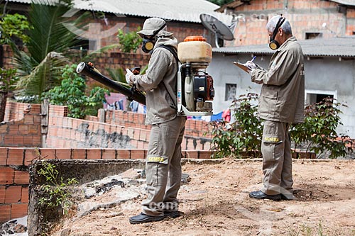  Funcionários da Secretaria de Saúde de Manaus no combate ao mosquito Aedes aegypti  - Manaus - Amazonas (AM) - Brasil