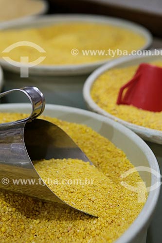  Detalhe de farinha de mandioca amarela  - Rondônia (RO) - Brasil
