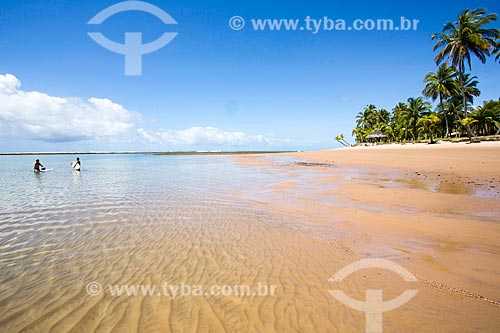  Orla da Praia de taipús de fora
  - Maraú - Bahia (BA) - Brasil