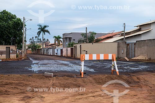  Canteiro de obras para a pavimentação de rua em área residencial na quadra 307 Sul  - Palmas - Tocantins (TO) - Brasil