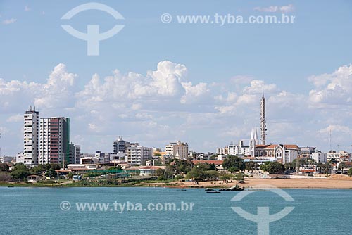  Petrolina vista da cidade de Juazeiro com o Rio São Francisco em primeiro plano  - Petrolina - Pernambuco (PE) - Brasil