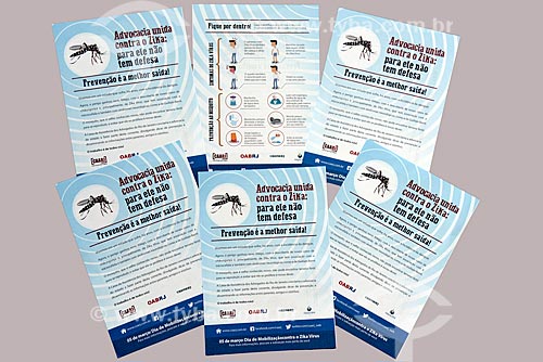  Panfleto com informações sobre a campanha do programa nacional contra o zika vírus, dengue e febre chikungunya  - Rio de Janeiro - Rio de Janeiro (RJ) - Brasil