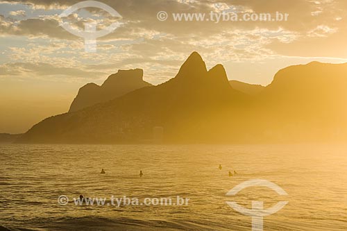  Pôr do sol na Praia do Arpoador  - Rio de Janeiro - Rio de Janeiro (RJ) - Brasil