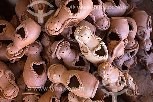  Esculturas em cerâmica armazenados na Associação dos Artesões de Tracunhaém  - Tracunhaém - Pernambuco (PE) - Brasil