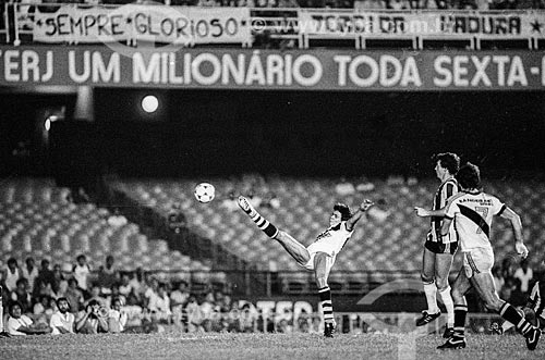  Roberto Dinamite durante jogo entre Vasco x Botafogo no Estádio Jornalista Mário Filho - mais conhecido como Maracanã  - Rio de Janeiro - Rio de Janeiro (RJ) - Brasil