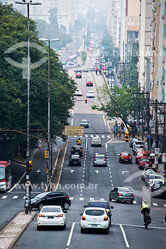 Como chegar até Azenha - Shopping João Pessoa Cb em Porto Alegre