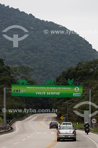  Trecho da Rodovia Rio-Teresópolis (BR-116) no Parque Nacional da Serra dos Órgãos  - Teresópolis - Rio de Janeiro (RJ) - Brasil