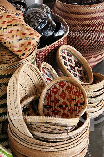  Detalhe de artesanato em palha  - Parintins - Amazonas (AM) - Brasil