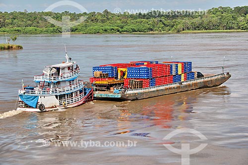  Barco transportando bebidas no Rio Amazonas  - Careiro da Várzea - Amazonas (AM) - Brasil