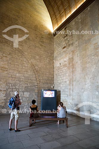  Exposição no Palais des Papes (Palácio dos Papas) - 1345  - Avignon - Departamento de Vaucluse - França