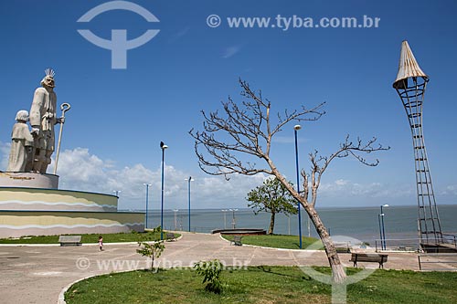  Estátua de São José de Ribamar com a Baía de São José ao fundo  - São José de Ribamar - Maranhão (MA) - Brasil