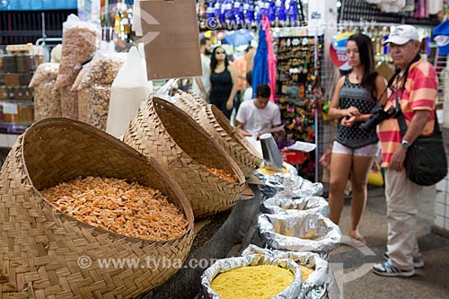  Camarão seco à venda na Casa das Tulhas - também conhecido como Feira da Praia Grande  - São Luís - Maranhão (MA) - Brasil