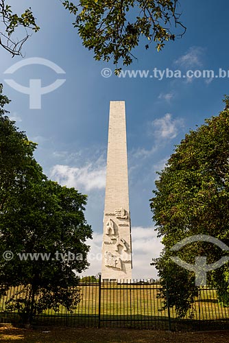  Monumento aos heróis de 32 (1965) - guarda os corpos dos estudantes Martins, Miragaia, Dráusio e Camargo (o M.M.D.C.) mortos durante a Revolução Constitucionalista de 1932  - São Paulo - São Paulo (SP) - Brasil