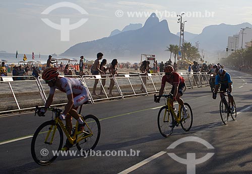  Atletas na prova de ciclismo de estrada na Avenida Vieira Souto durante os Jogos Olímpicos - Rio 2016  - Rio de Janeiro - Rio de Janeiro (RJ) - Brasil