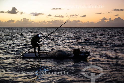  Pesca noturna na Praia Ponta de Mangue  - Maragogi - Alagoas (AL) - Brasil