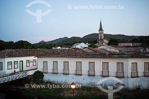  Vista da Avenida Sebastião Fleury Curado com Museu Casa de Cora Coralina - à esquerda - e a Igreja de Nossa Senhora do Rosário dos Pretos (1930) ao fundo  - Goiás - Goiás (GO) - Brasil