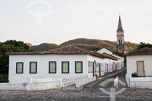  Vista da Avenida Sebastião Fleury Curado com Museu Casa de Cora Coralina e a Igreja de Nossa Senhora do Rosário dos Pretos (1930) ao fundo  - Goiás - Goiás (GO) - Brasil