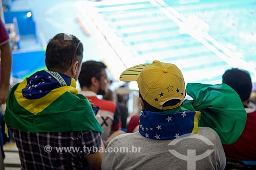  Detalhe de torcedor no Centro Olímpico de Esportes Aquáticos - parte do Parque Olímpico Rio 2016  - Rio de Janeiro - Rio de Janeiro (RJ) - Brasil