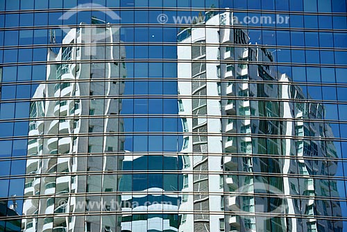  Reflexo da fachada de hotéis - setor hoteleiro da Asa Norte  - Brasília - Distrito Federal (DF) - Brasil