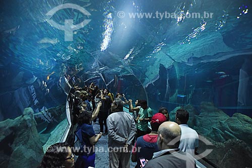  Visitantes no AquaRio - aquário marinho da cidade do Rio de Janeiro  - Rio de Janeiro - Rio de Janeiro (RJ) - Brasil