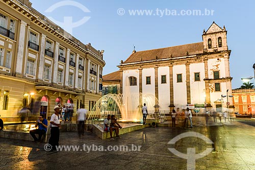  Vista da Catedral Basílica Primacial de São Salvador (1672) a partir da Terreiro de Jesus - também conhecido como Praça 15 de Novembro  - Salvador - Bahia (BA) - Brasil