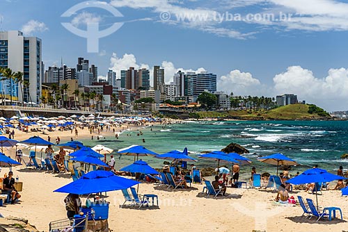  Banhistas na Praia da Barra  - Salvador - Bahia (BA) - Brasil