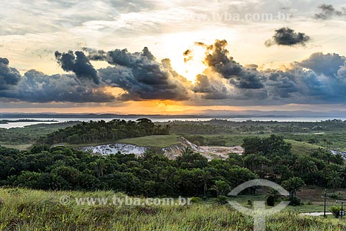  Vista do pôr do sol na orla de maraú a partir do Farol de Taipu  - Maraú - Bahia (BA) - Brasil