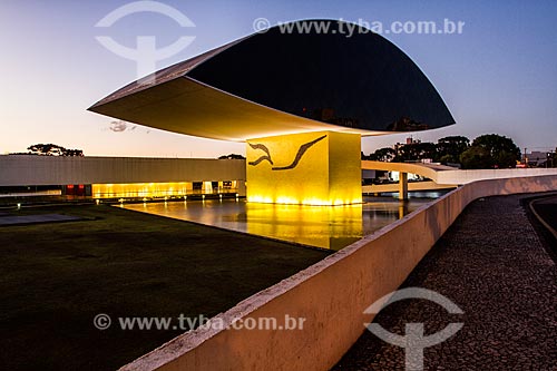  Fachada do Museu Oscar Niemeyer - também conhecido como Museu do Olho  - Curitiba - Paraná (PR) - Brasil