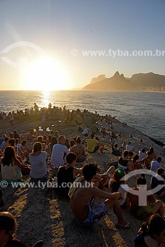  Vista do pôr do sol a partir da Pedra do Arpoador  - Rio de Janeiro - Rio de Janeiro (RJ) - Brasil