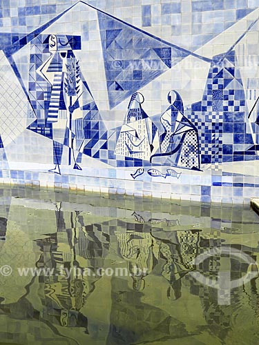 Detalhe de painel de Roberto Burle Marx em  lago artificial do Instituto Moreira Salles  - Rio de Janeiro - Rio de Janeiro (RJ) - Brasil