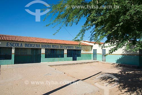  Fachada de Escola Indígena Acilon Ciriaco da Luz Pin Truká na Aldeia Camaleão -   - Cabrobó - Pernambuco (PE) - Brasil