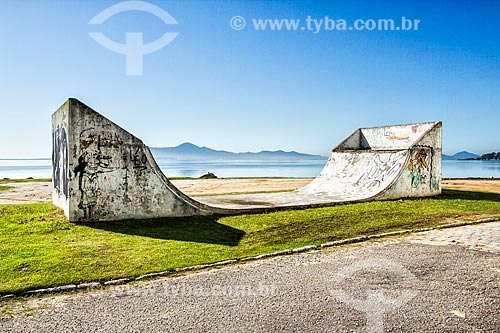  Pista de skate, halfpipe, próximo ao centro histórico de São José  - Sao Jose - Santa Catarina - Brazil