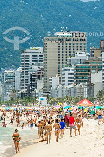  Banhistas na Praia de Ipanema  - Rio de Janeiro - Rio de Janeiro (RJ) - Brasil