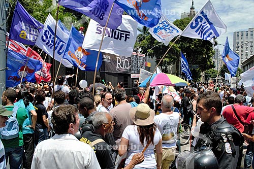  Protesto de servidores públicos em frente à Assembléia Legislativa do Estado do Rio de Janeiro (ALERJ)  - Rio de Janeiro - Rio de Janeiro (RJ) - Brasil