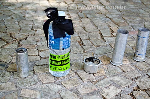  Artefatos utilizados pela polícia durante a votação do projeto que prevê a privatização da Companhia Estadual de Águas e Esgotos (CEDAE)  - Rio de Janeiro - Rio de Janeiro (RJ) - Brasil