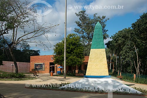  Obelisco no Marco das Três Fronteiras  - Foz do Iguaçu - Paraná (PR) - Brasil