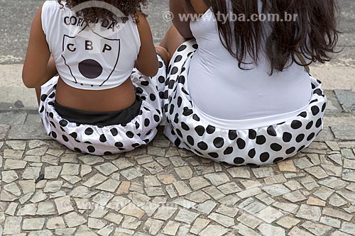  Foliãs durante o desfile do bloco de carnaval de rua Cordão do Bola Preta  - Rio de Janeiro - Rio de Janeiro (RJ) - Brasil