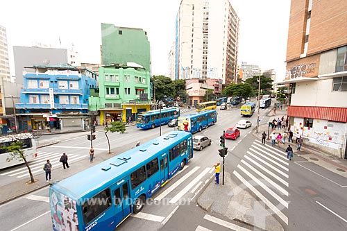  Ônibus no Corredor MOVE Área Central - Sistema de Transporte Rápido por Ônibus da cidade de Belo Horizonte - na esquina da Avenida Amazonas com a Avenida Curitiba  - Belo Horizonte - Minas Gerais (MG) - Brasil