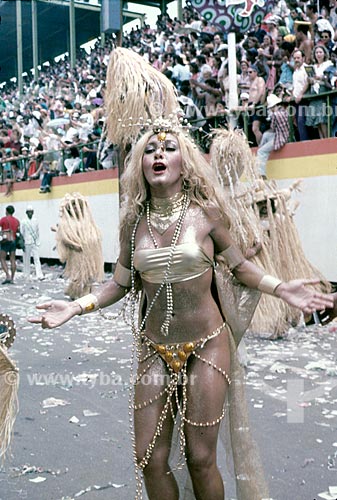  Detalhe de Wanderléa durante o desfile de carnaval - início da década de 80  - Rio de Janeiro - Rio de Janeiro (RJ) - Brasil