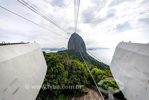  Vista do Pão de Açúcar durante a travessia entre o Morro da Urca  - Rio de Janeiro - Rio de Janeiro (RJ) - Brasil